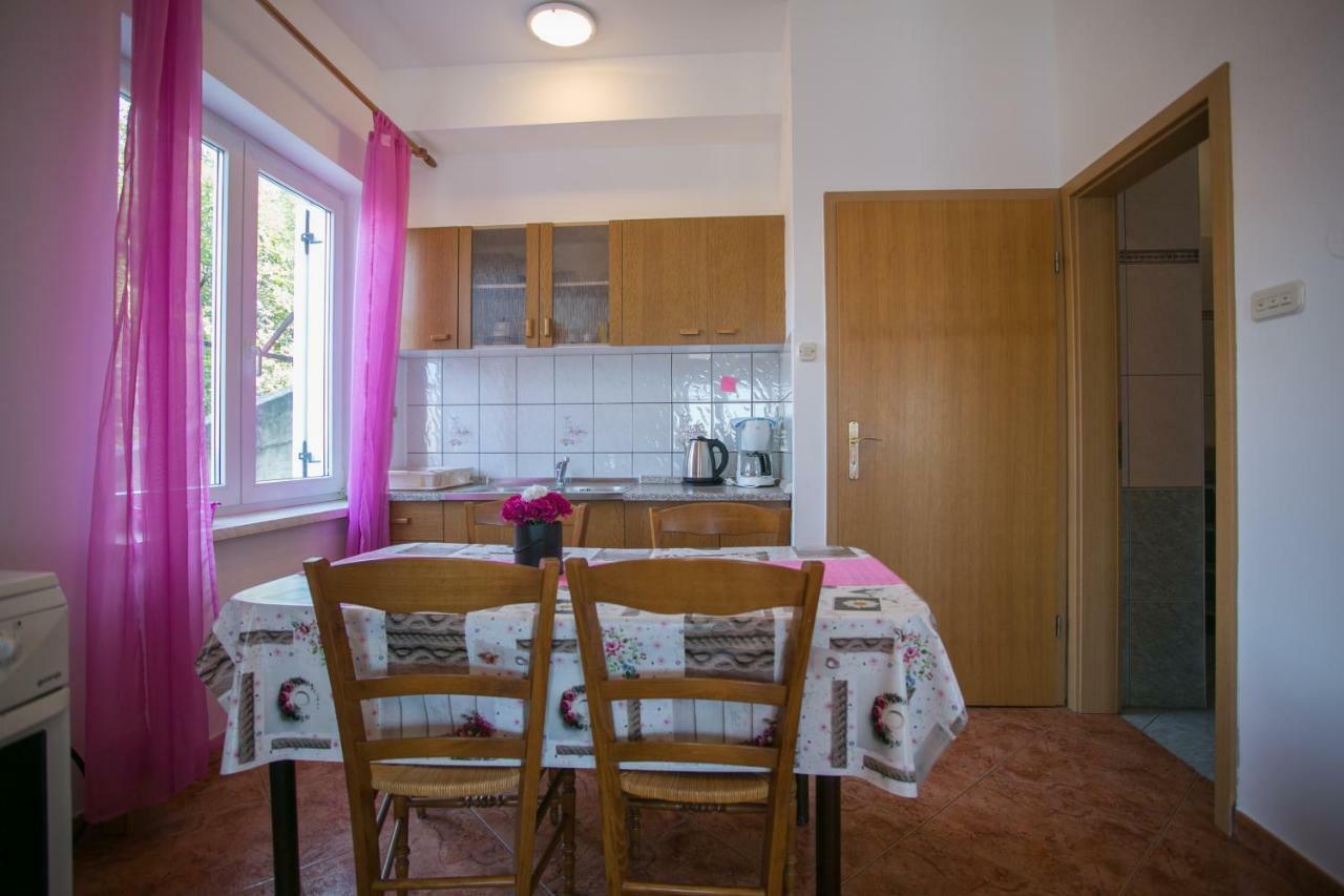 Apartments Katica Senj  Exterior foto