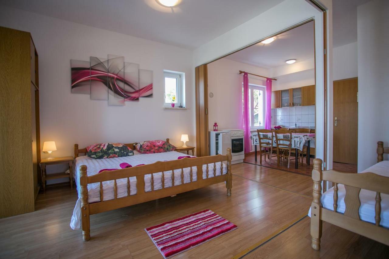 Apartments Katica Senj  Exterior foto